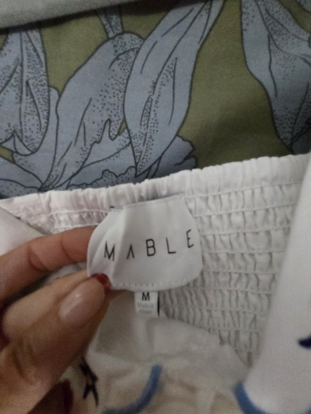 Mable HAILEY EMBROIDERY SHORT SLEEVE TOP - Picture 5 of 5